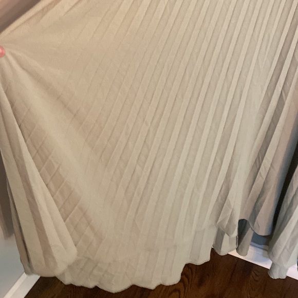 ⭐️2/$10 - Maxi dress - Picture 3 of 5